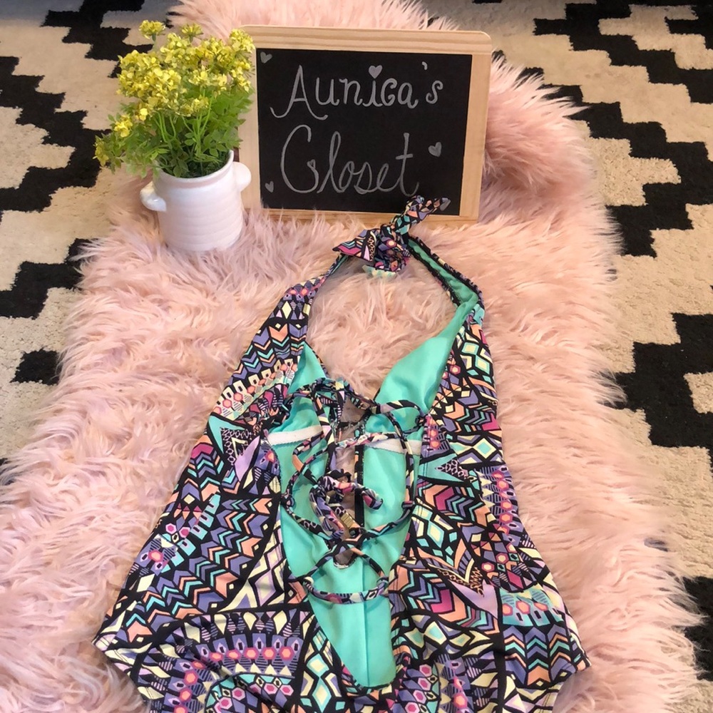 🩱Swimsuit🩱with Coverup🩱 - Picture 5 of 7